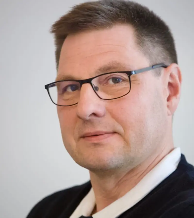 Portrett av Leif Steinar Simonsen